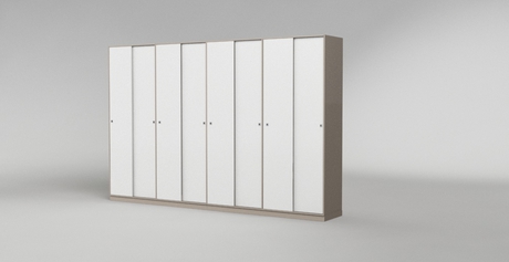 Hoge kast met 8 schuifdeuren